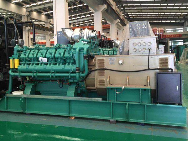 长子除了测量电瓶电压，还有哪些方法可以判断柴油发电机的充电系统是否正常？